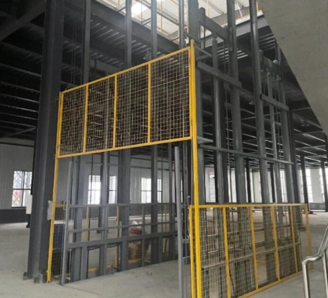 隆昌请详细介绍一下货梯安装在室外的维护方法